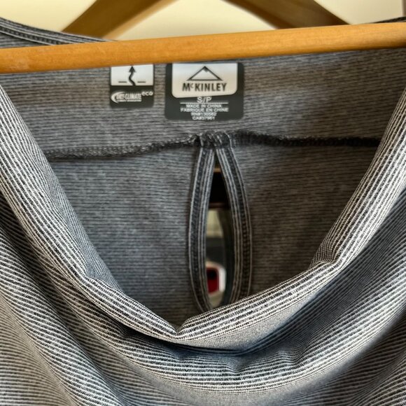 Lot of 2 Tops SM - Picture 7 of 11